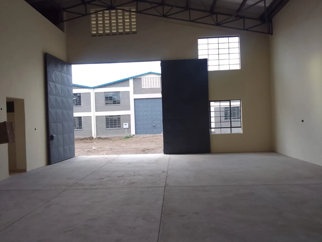 Premium Business Park in Athi River: 160,000 Sq. Ft. of Prime Warehousing Space