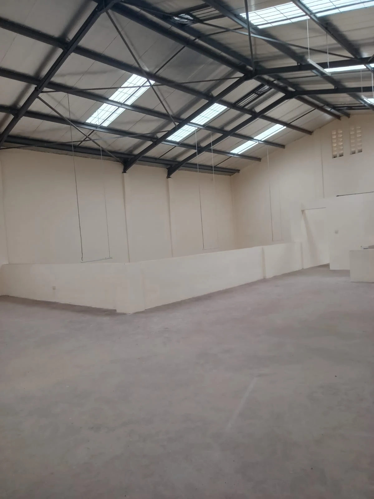 6,418 Sq.Ft. Warehouse for Rent in Baba Dogo