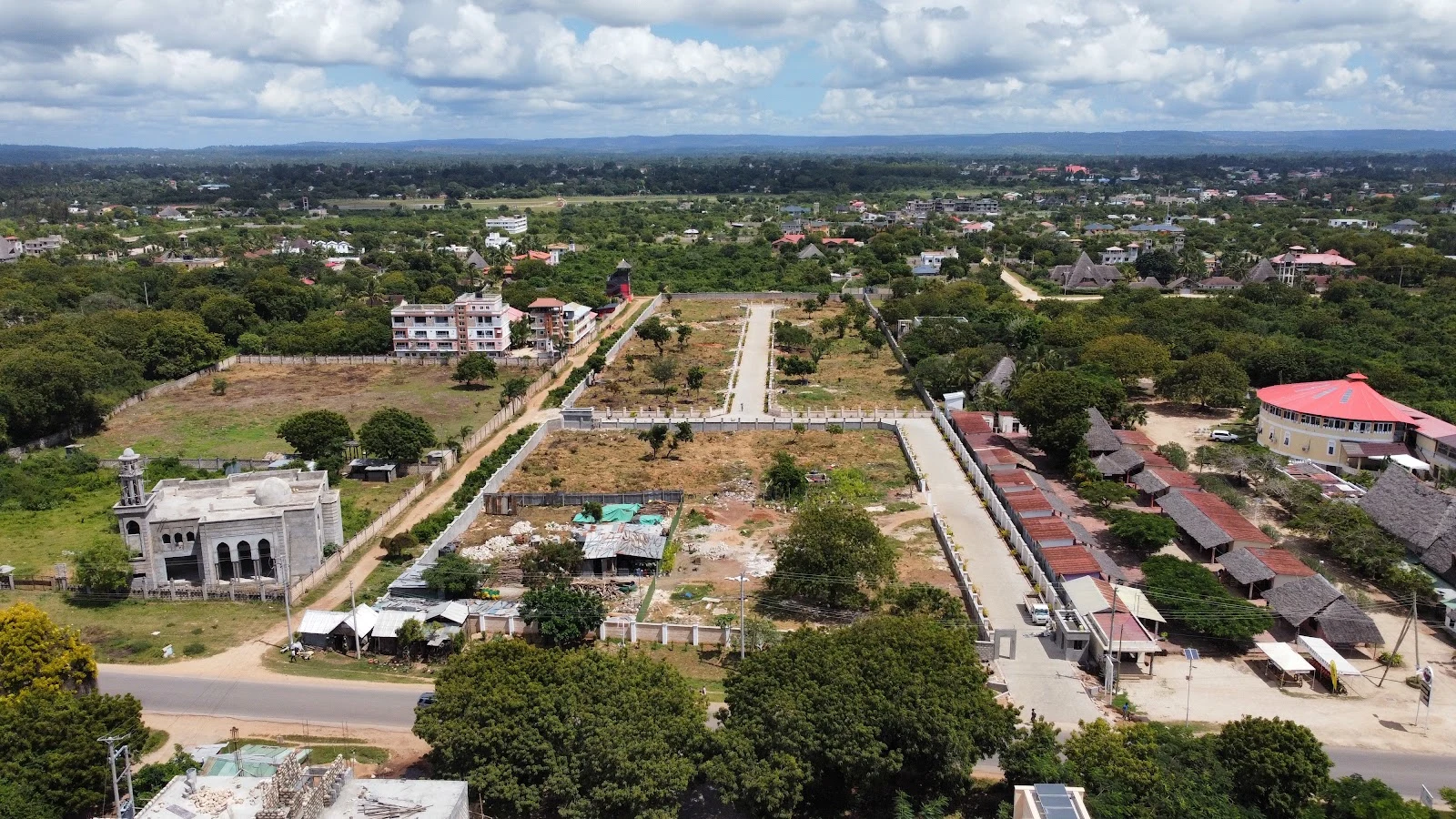 Prime ¼ Acre Second Row Plots for Sale in Diani