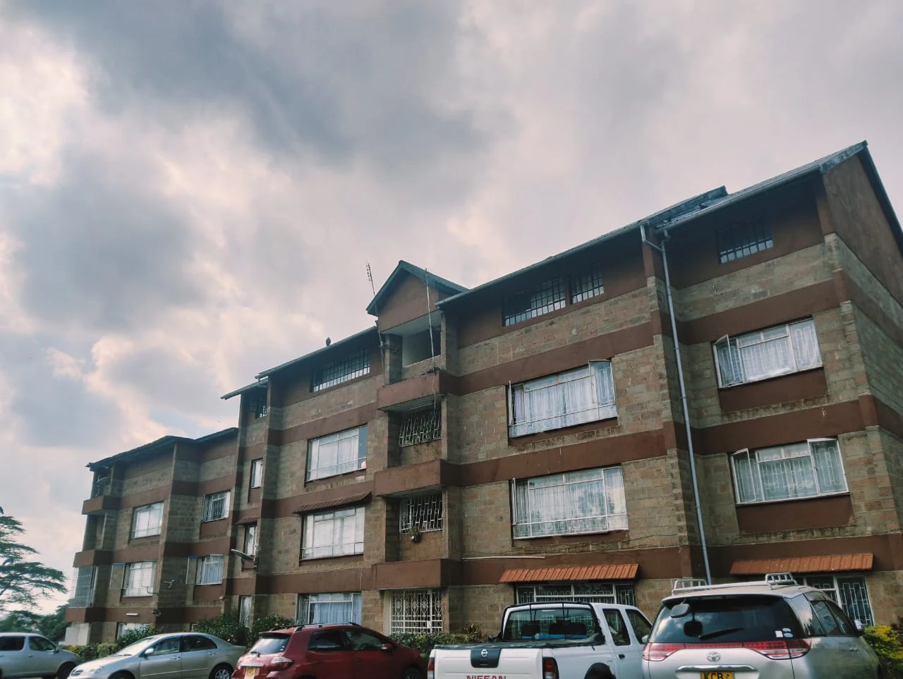 Spacious 2-Bedroom Ground Floor Apartment for Sale in Upperhill