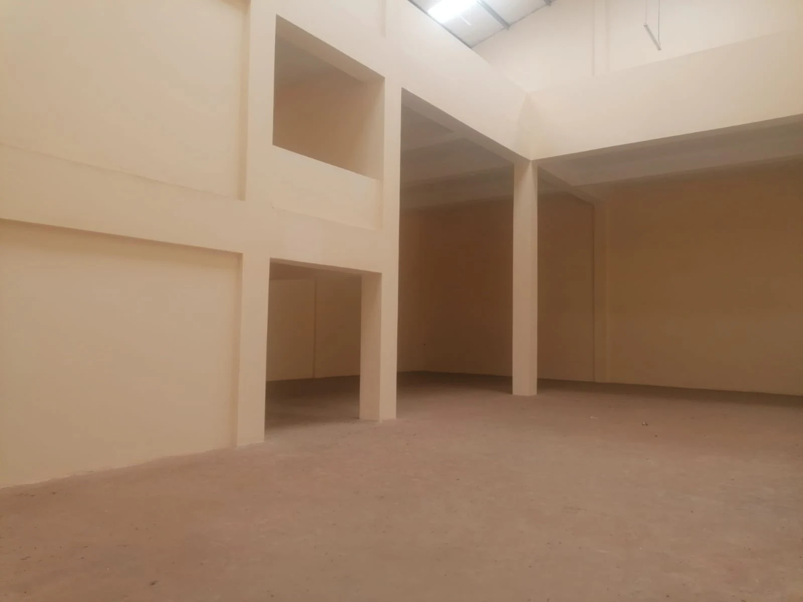 Warehouse for Rent in Baba Dogo